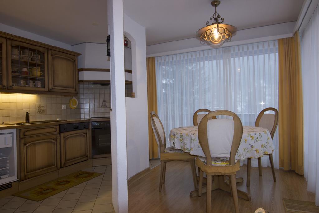 Waldrain 2 Apartment Saas-Fee Ruang foto